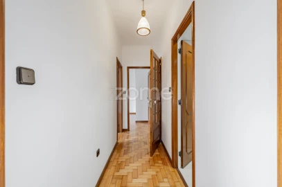 Apartamento T3 para Venda em São Vitor (Braga)