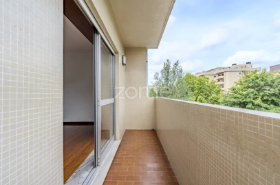 Apartamento T3 para Venda em São Vitor (Braga)