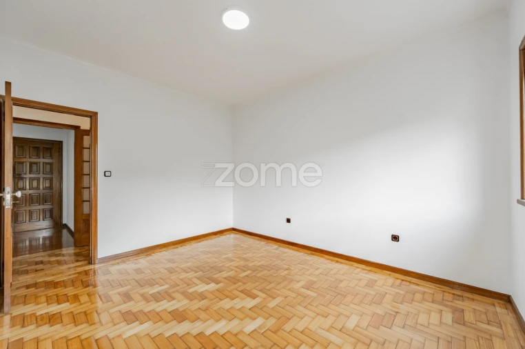 Apartamento T3 para Venda em São Vitor (Braga) Foto 18