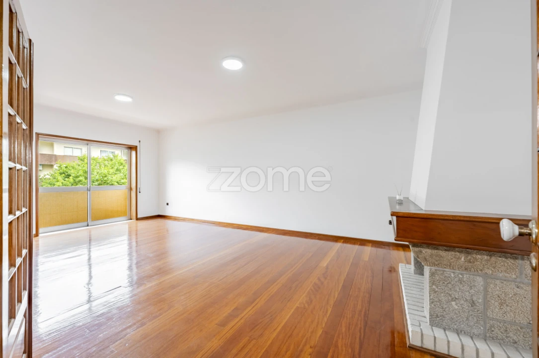 Apartamento T3 para Venda em São Vitor (Braga) Foto 1