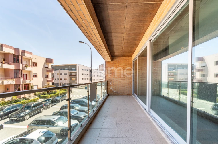 Apartamento T4 para Venda em Aver-O-Mar, Amorim e Terroso Foto 8