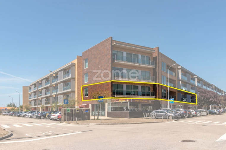 Apartamento T4 para Venda em Aver-O-Mar, Amorim e Terroso Foto 32