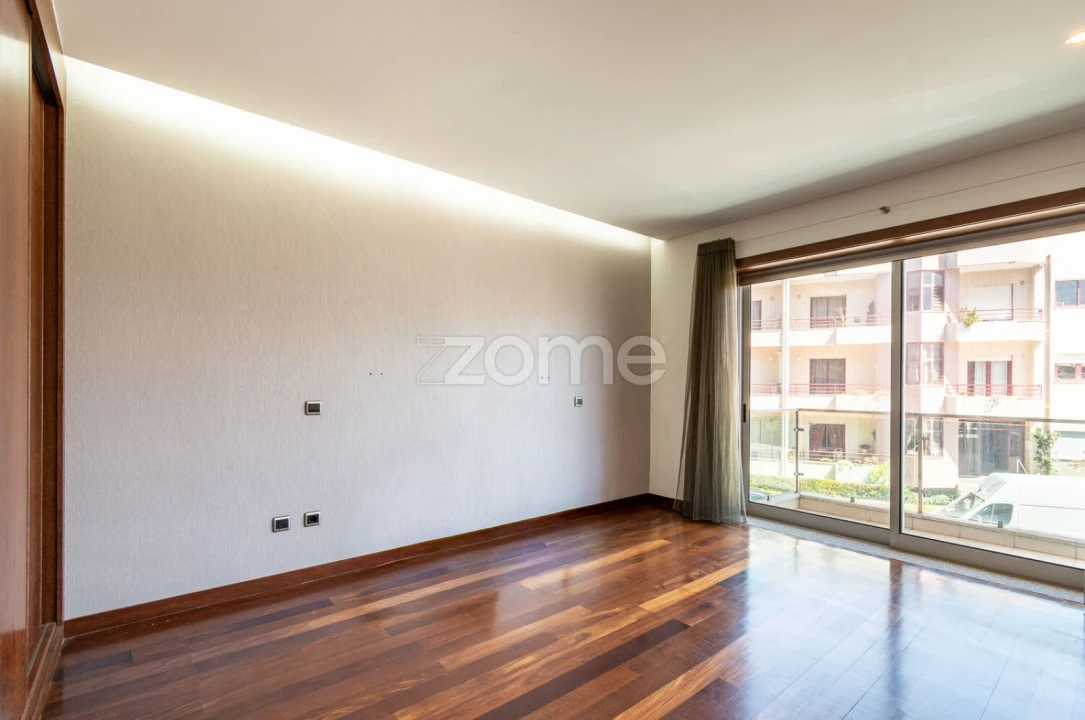 Apartamento T4 para Venda em Aver-O-Mar, Amorim e Terroso Foto 14