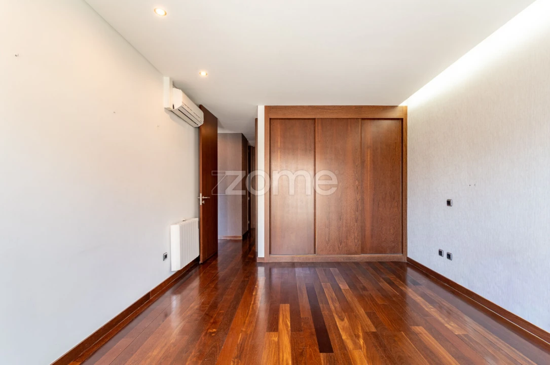 Apartamento T4 para Venda em Aver-O-Mar, Amorim e Terroso Foto 15