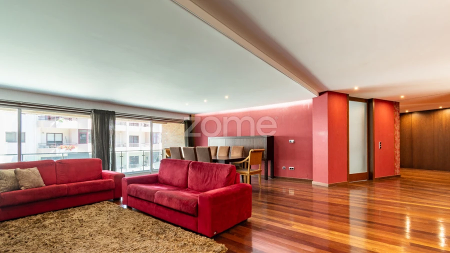 Apartamento T3 para Venda em Aver-O-Mar, Amorim e Terroso