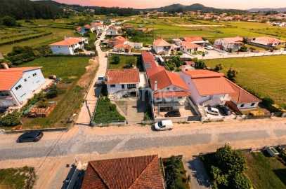 Moradia T4 para Venda em Tamel (Santa Leocádia) e Vilar do Monte