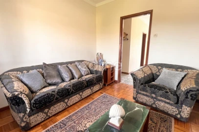 Moradia T4 para Venda em Tamel (Santa Leocádia) e Vilar do Monte
