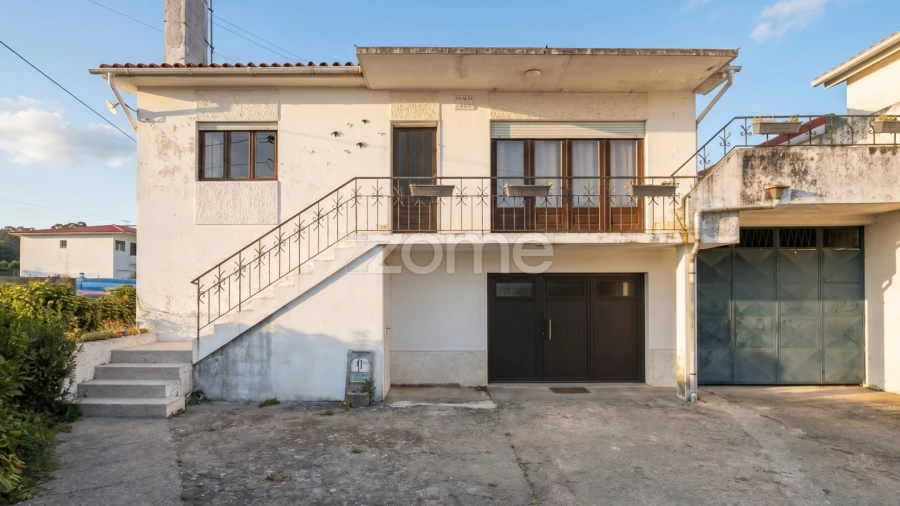 Moradia T4 para Venda em Perelhal