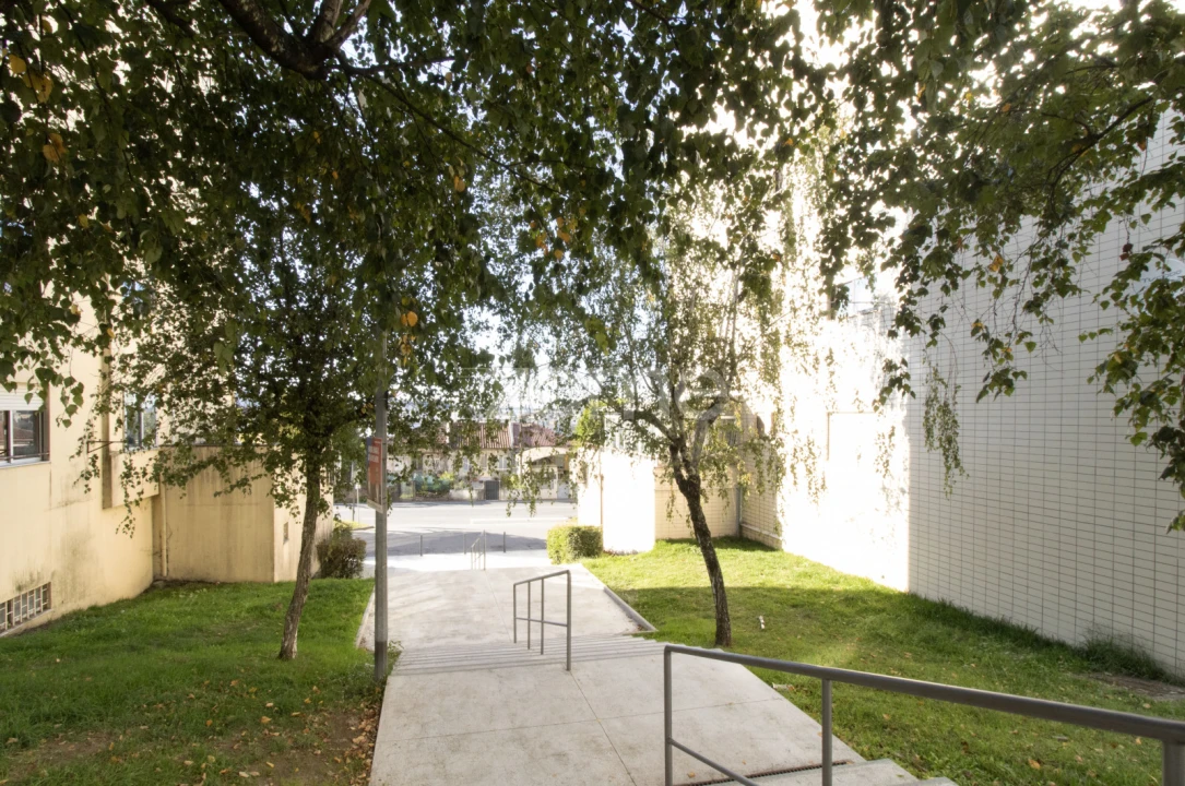 Apartamento T3 para Venda em Lomar e Arcos Foto 26