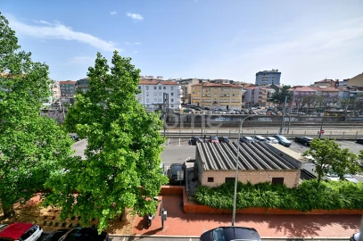 Apartamento T2 para Arrendamento em Venteira