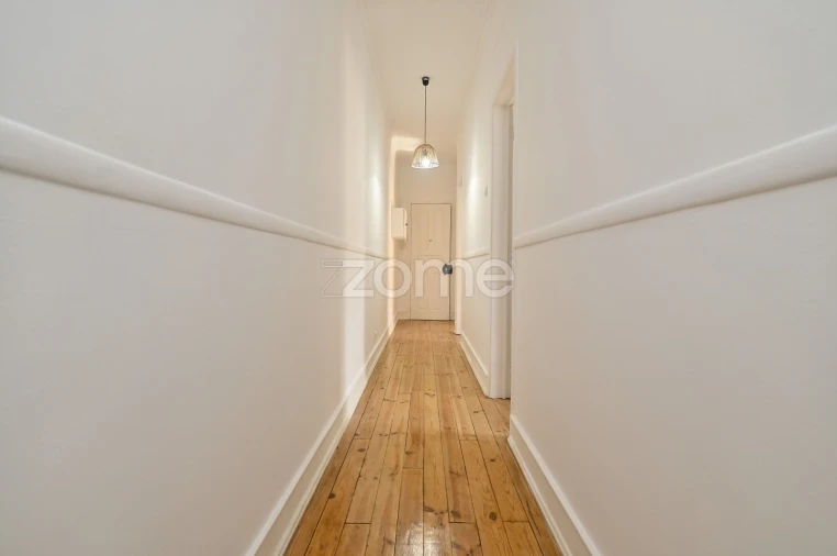 Apartamento T2 para Arrendamento em Venteira Foto 14