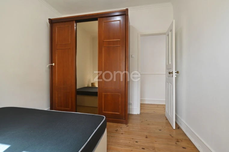 Apartamento T2 para Arrendamento em Venteira Foto 10