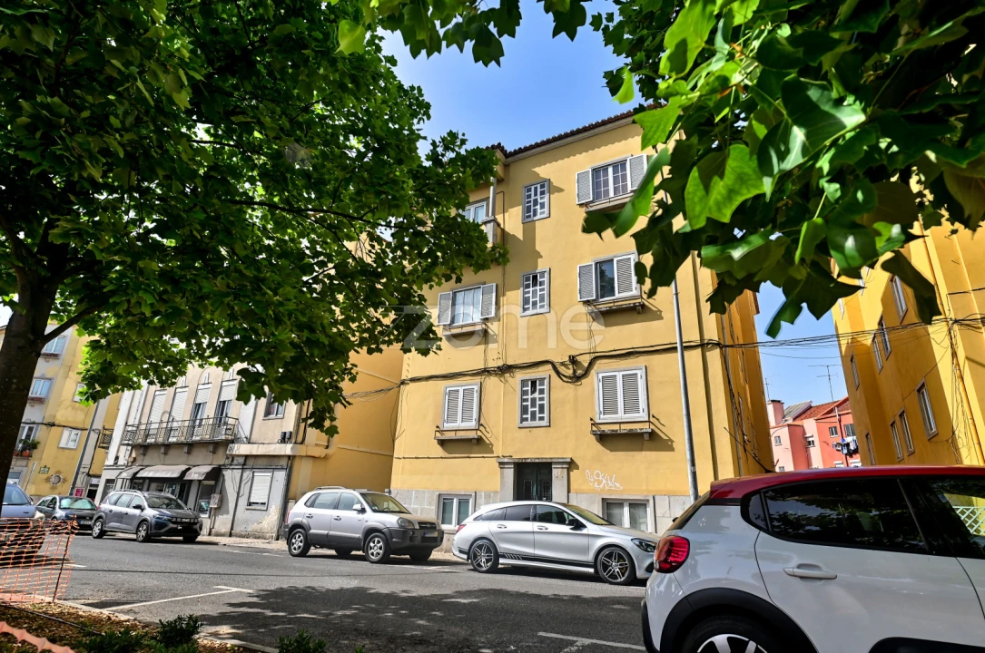 Apartamento T2 para Arrendamento em Venteira Foto 17