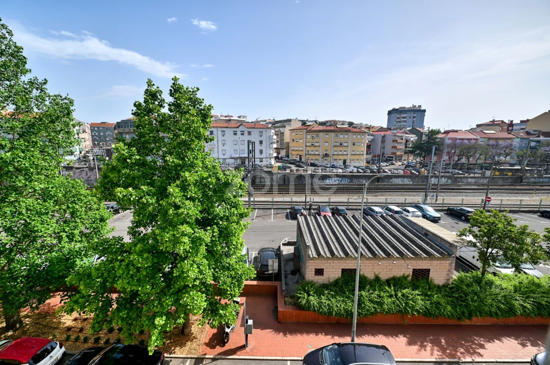 Apartamento T2 para Arrendamento em Venteira Foto 5