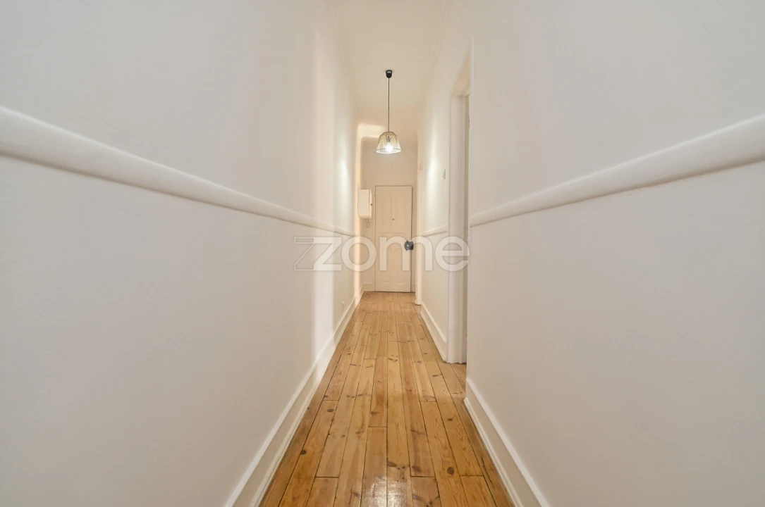 Apartamento T2 para Arrendamento em Venteira Foto 14