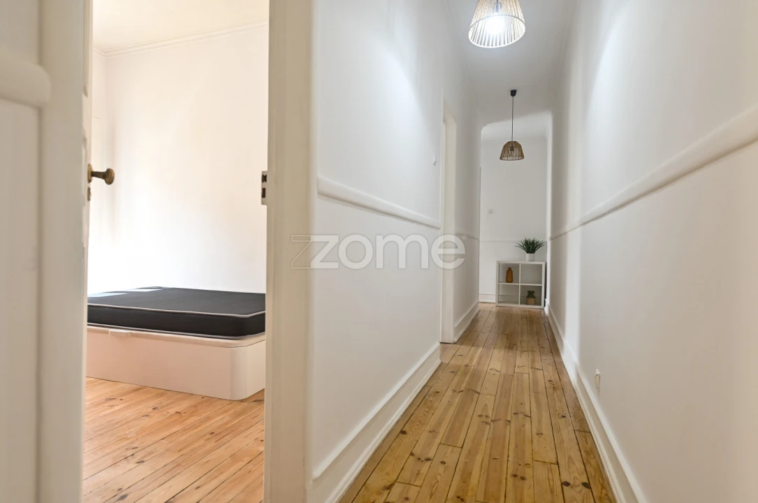 Apartamento T2 para Arrendamento em Venteira Foto 11