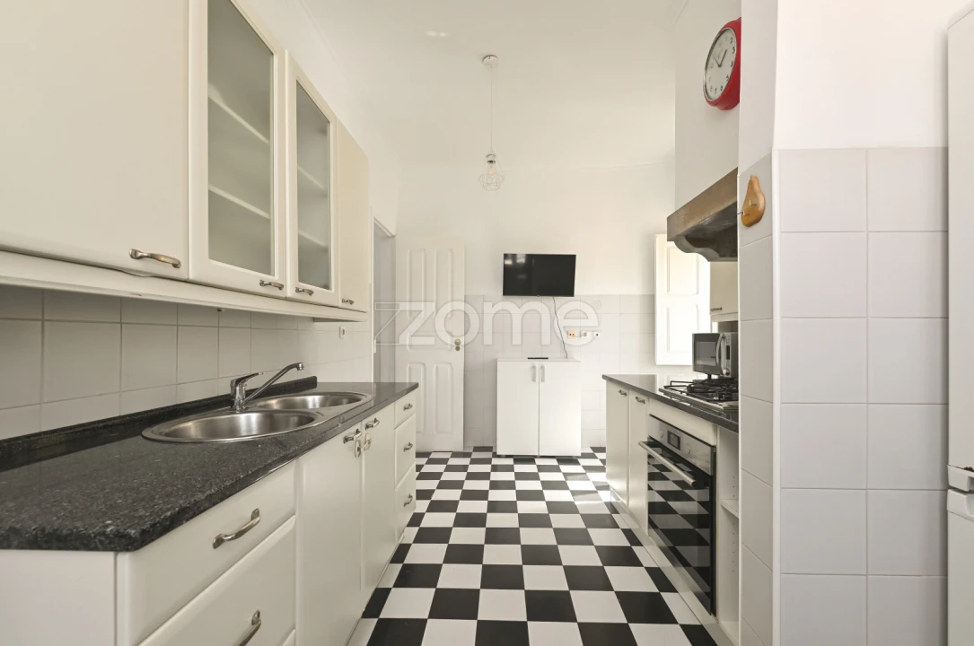 Apartamento T2 para Arrendamento em Venteira Foto 2