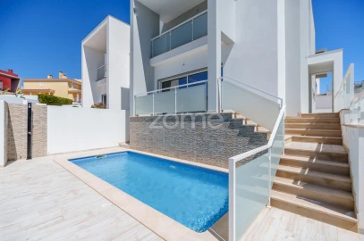 Moradia T3 para Venda em Ferragudo