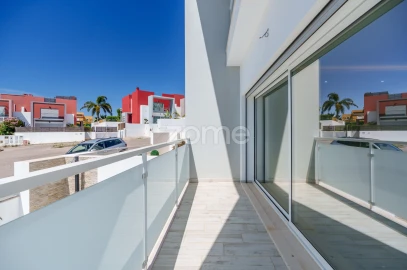 Moradia T3 para Venda em Ferragudo