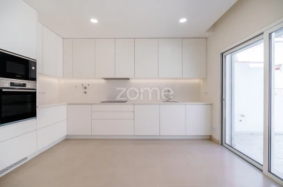 Moradia T3 para Venda em Ferragudo