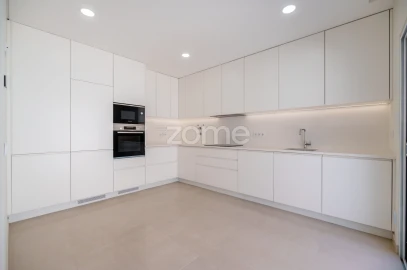 Moradia T3 para Venda em Ferragudo