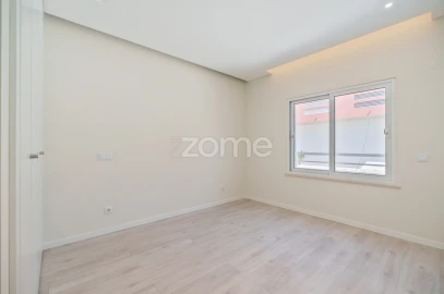 Moradia T3 para Venda em Ferragudo