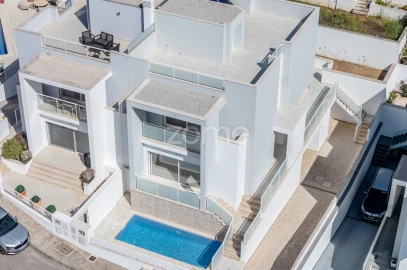 Moradia T3 para Venda em Ferragudo