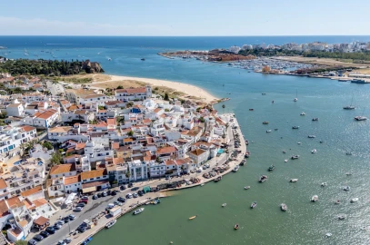 Moradia T3 para Venda em Ferragudo