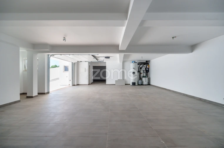 Moradia T3 para Venda em Ferragudo Foto 38