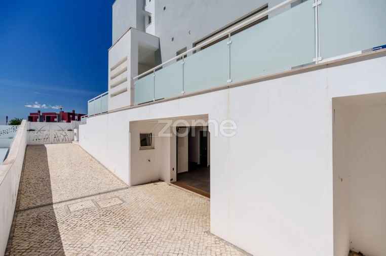 Moradia T3 para Venda em Ferragudo Foto 35