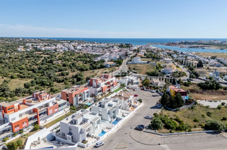 Moradia T3 para Venda em Ferragudo Foto 50