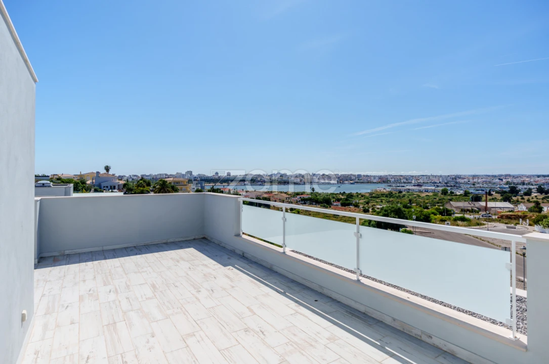 Moradia T3 para Venda em Ferragudo Foto 34
