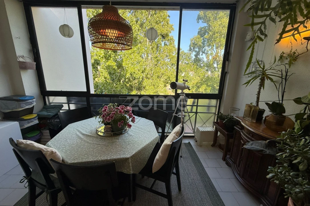 Apartamento T3 para Venda em Carcavelos e Parede Foto 1