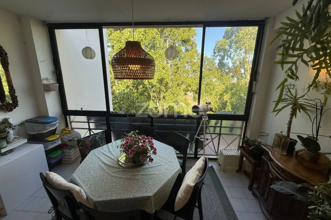 Apartamento T3 para Venda em Carcavelos e Parede Foto 3