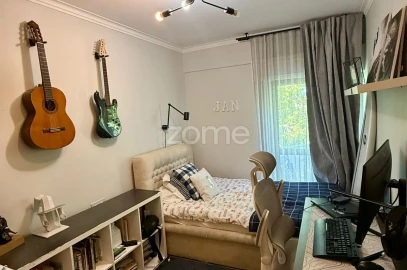 Apartamento T3 para Venda em Carcavelos e Parede