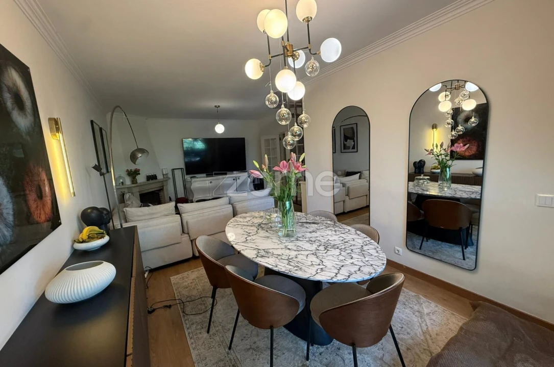 Apartamento T3 para Venda em Carcavelos e Parede Foto 24