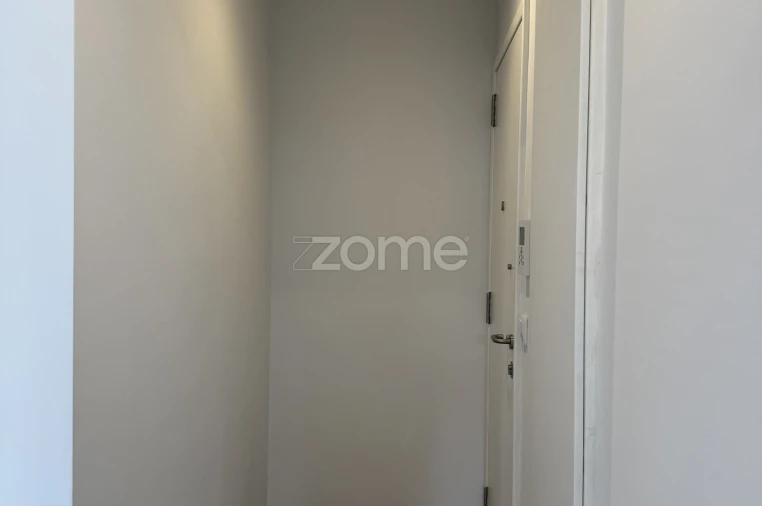 Apartamento T1 para Arrendamento em Águas Livres Foto 7