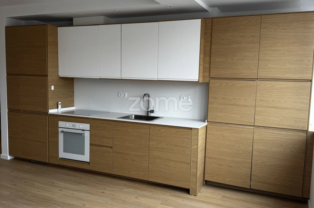 Apartamento T1 para Arrendamento em Águas Livres Foto 14