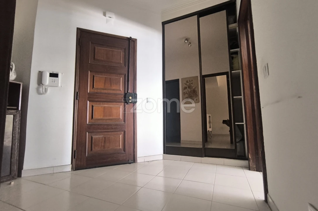 Apartamento T1 para Venda em Charneca de Caparica e Sobreda Foto 8