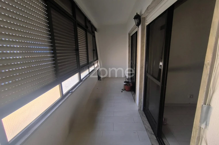 Apartamento T1 para Venda em Charneca de Caparica e Sobreda Foto 14