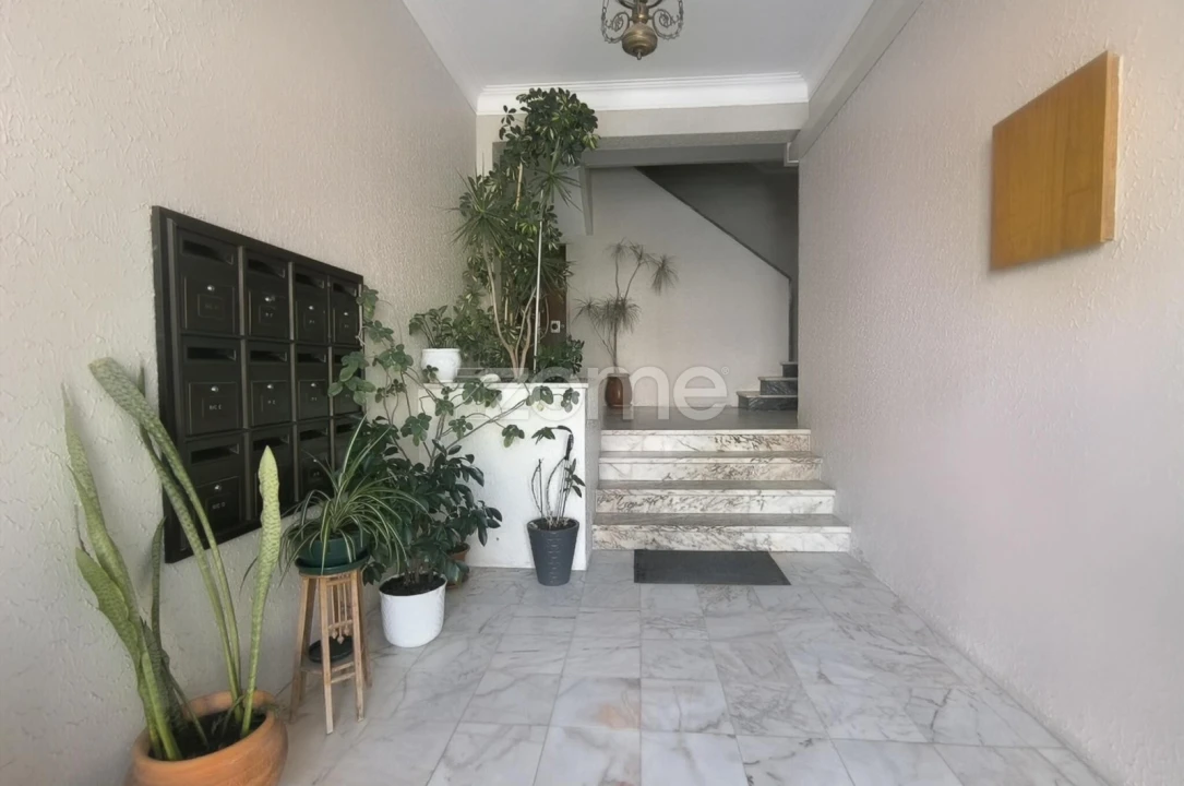 Apartamento T1 para Venda em Charneca de Caparica e Sobreda Foto 23