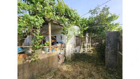 Moradia T3 para Venda em Pombeiro da Beira