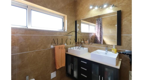 Apartamento T3 para Venda em Portimão