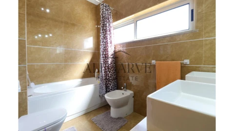 Apartamento T3 para Venda em Portimão
