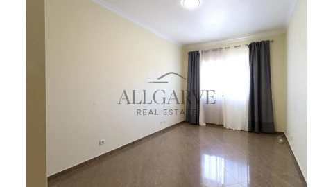 Apartamento T3 para Venda em Portimão