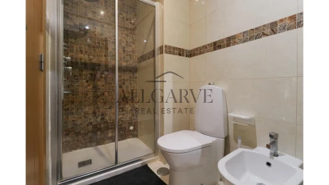 Apartamento T3 para Venda em Portimão