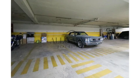 Apartamento T3 para Venda em Portimão
