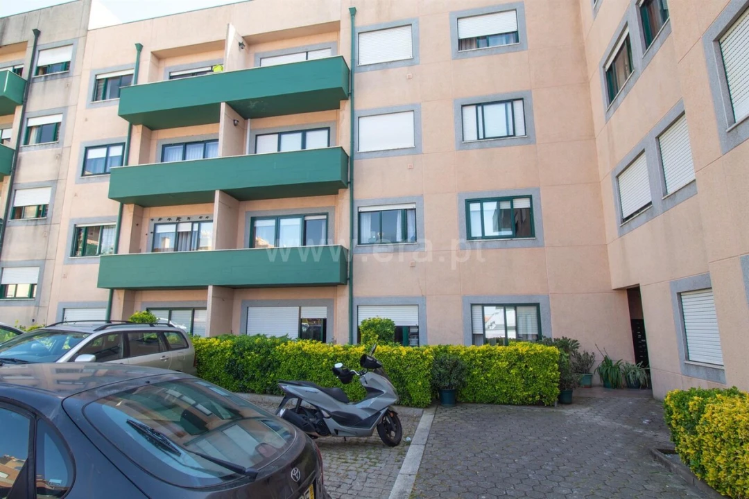 Apartamento T2 para Venda em Oliveira do Douro Foto 20