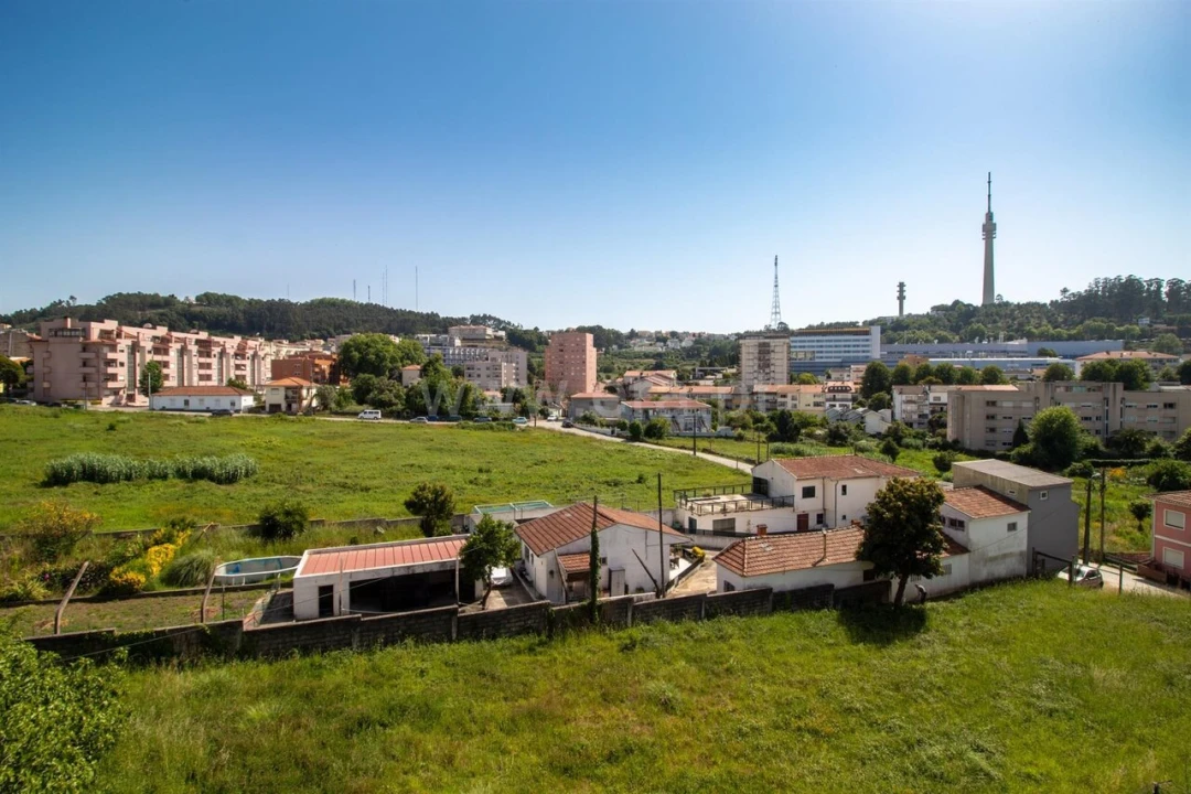 Apartamento T2 para Venda em Oliveira do Douro Foto 18