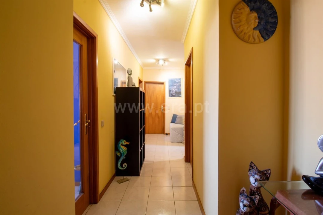 Apartamento T2 para Venda em Oliveira do Douro Foto 11
